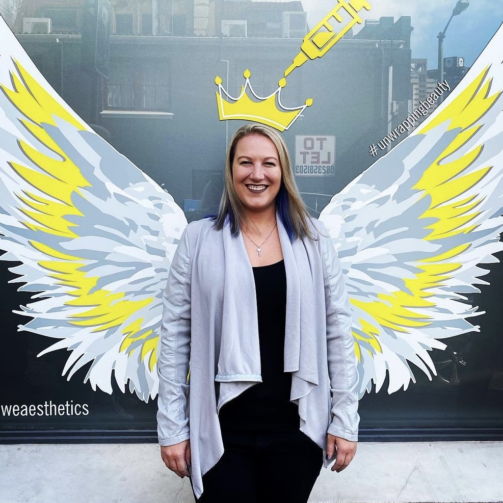 专业知识：你应该选择一个对你的行业有专业知识的财务代理。这样，短信呼叫软件你就可以确保你的财务代理能够理解你的业务需求。